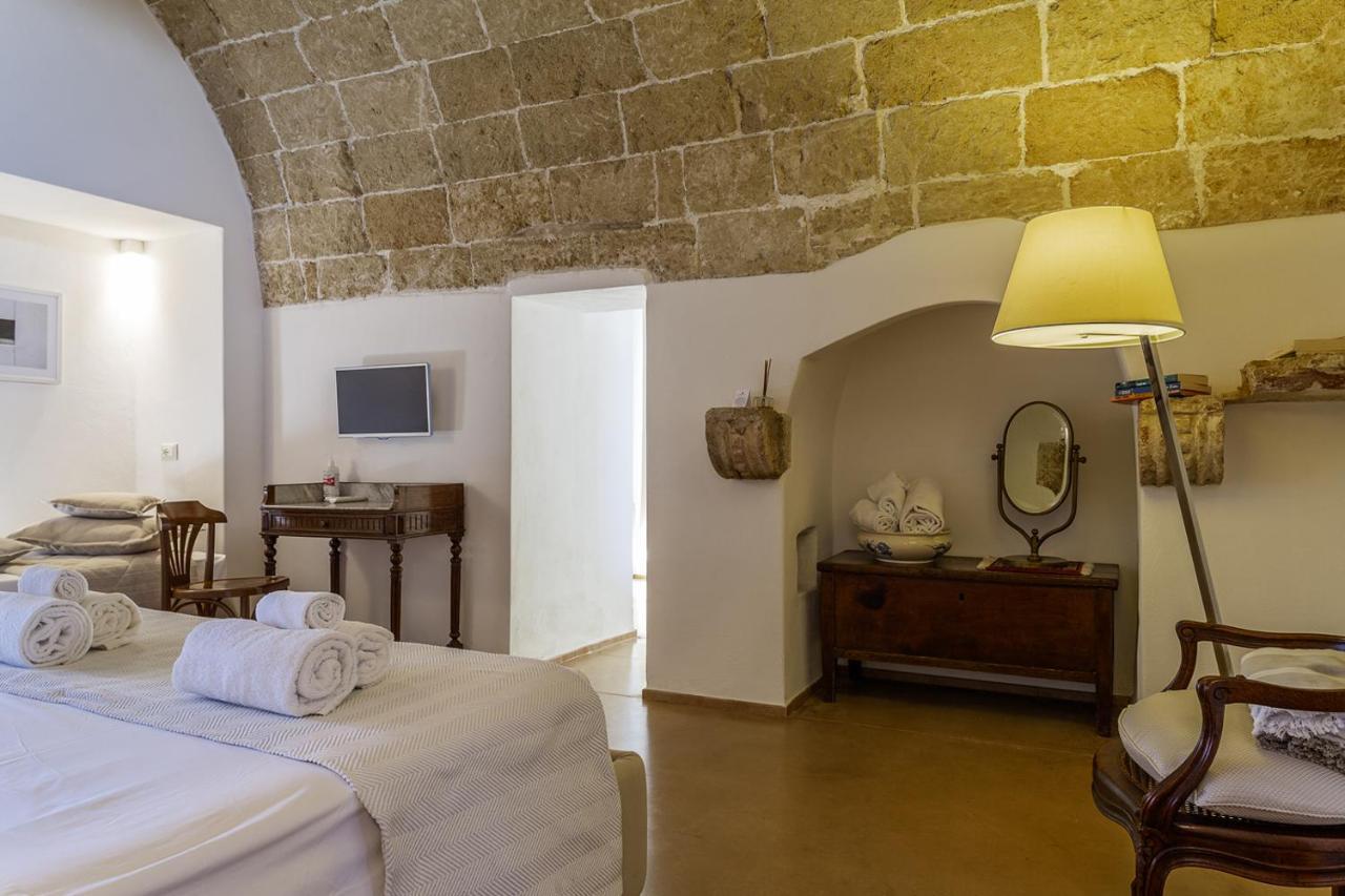 Tenutayala - Residenza Agrituristica Parabita Eksteriør bilde