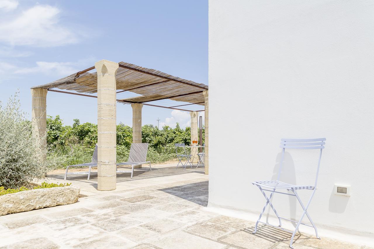 Tenutayala - Residenza Agrituristica Parabita Eksteriør bilde