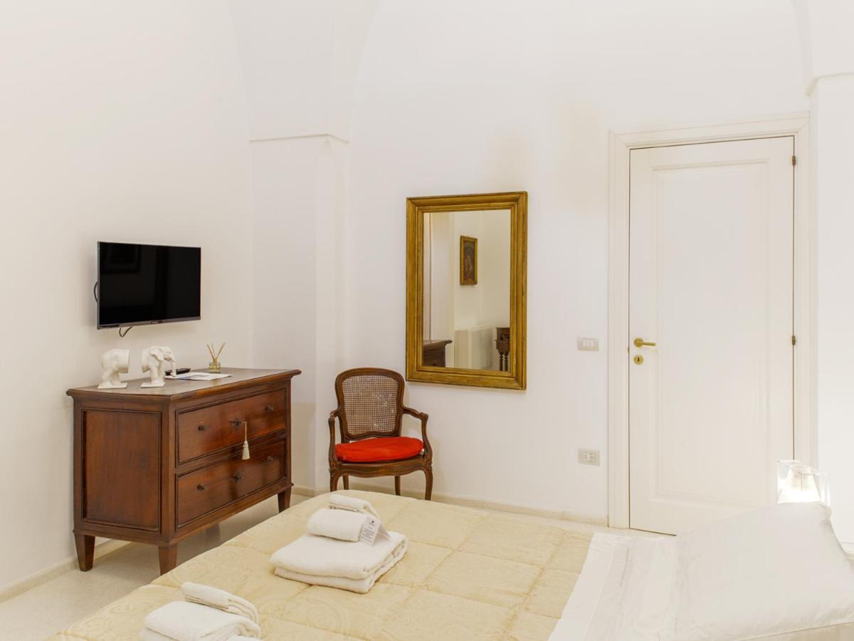 Tenutayala - Residenza Agrituristica Parabita Eksteriør bilde