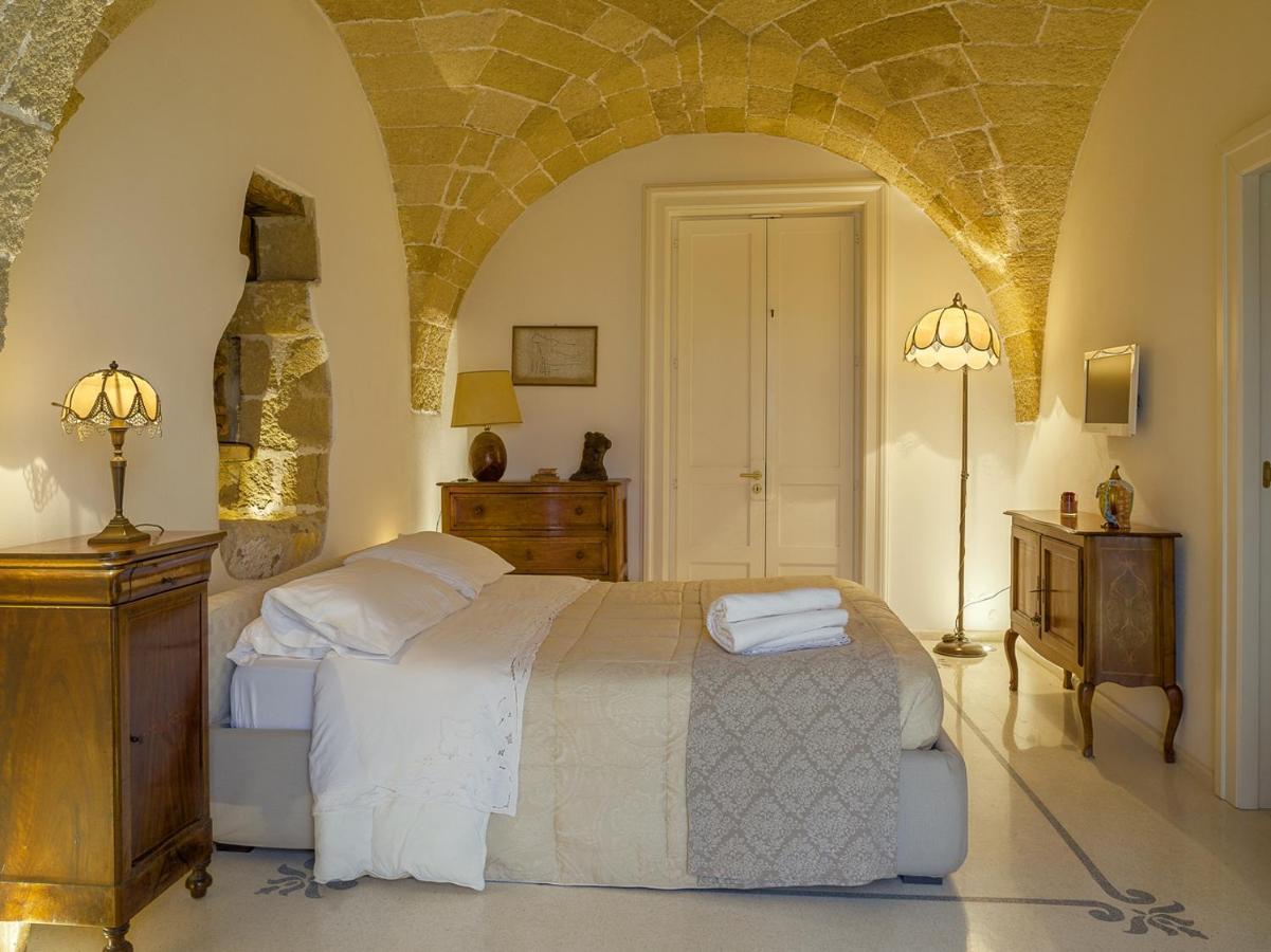 Tenutayala - Residenza Agrituristica Parabita Eksteriør bilde